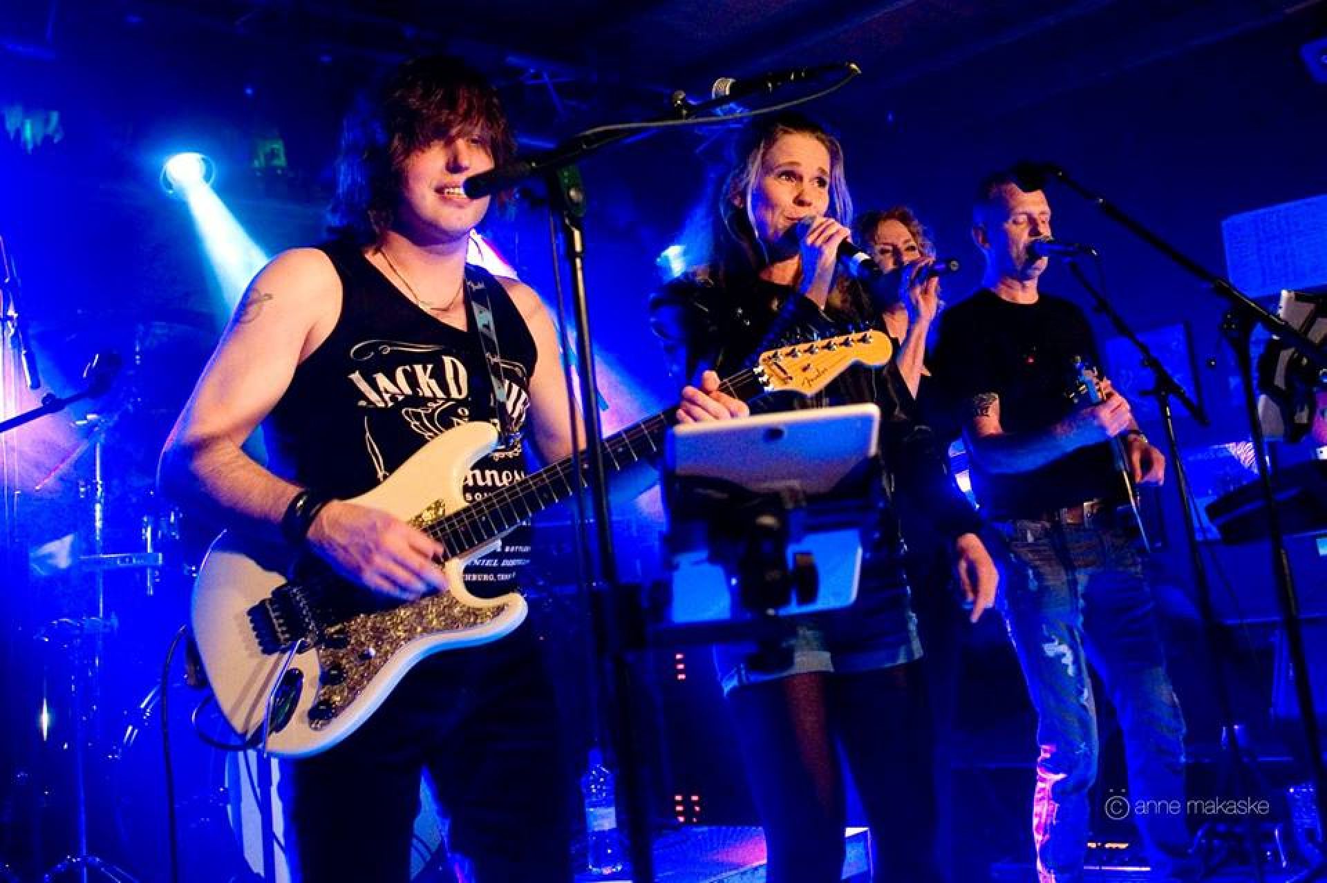 34 muzikanten en 300 bezoekers maken 4e Rocknacht tot succes