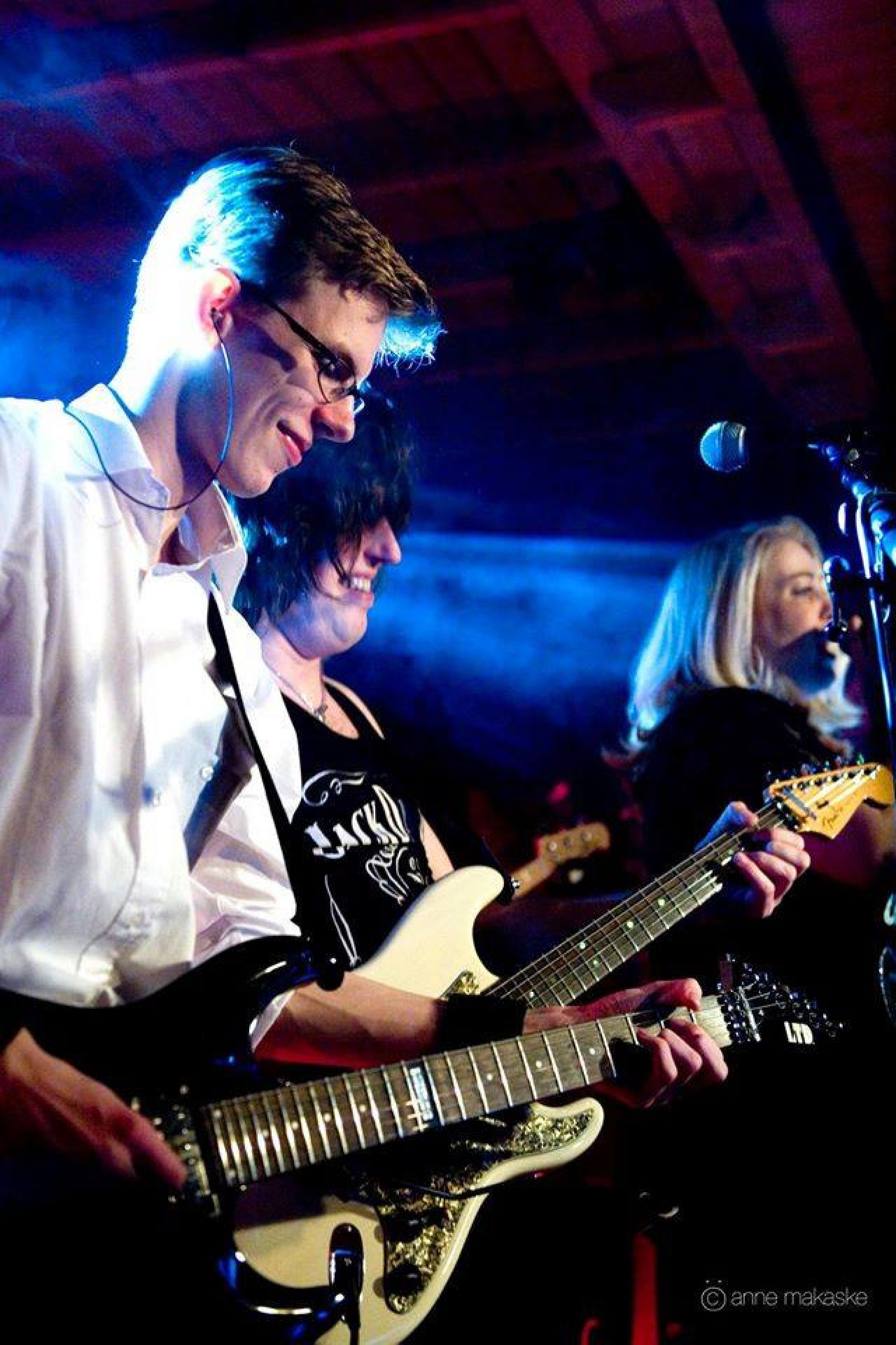 34 muzikanten en 300 bezoekers maken 4e Rocknacht tot succes