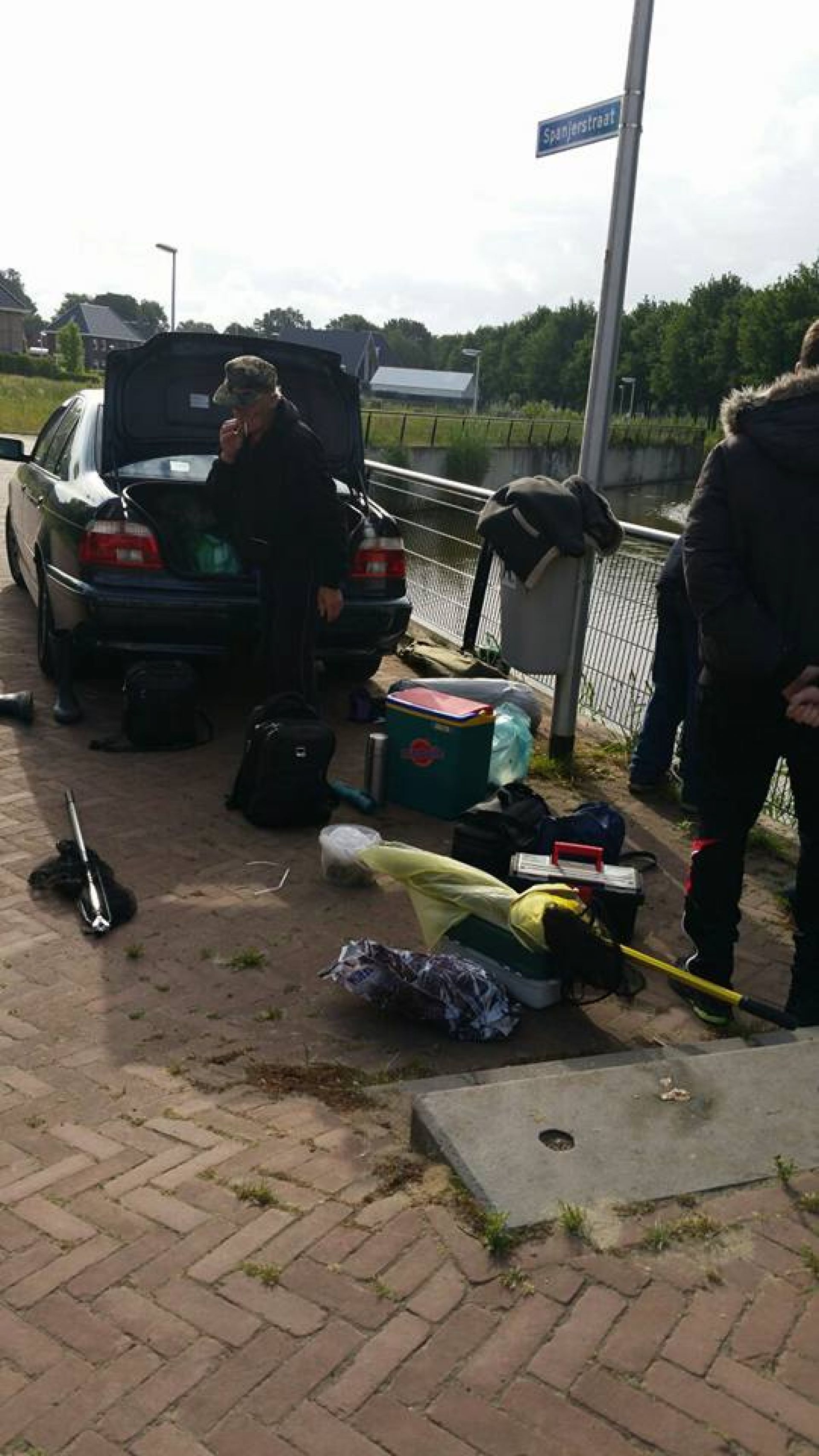 Politie vat visdieven in Delden in de kraag