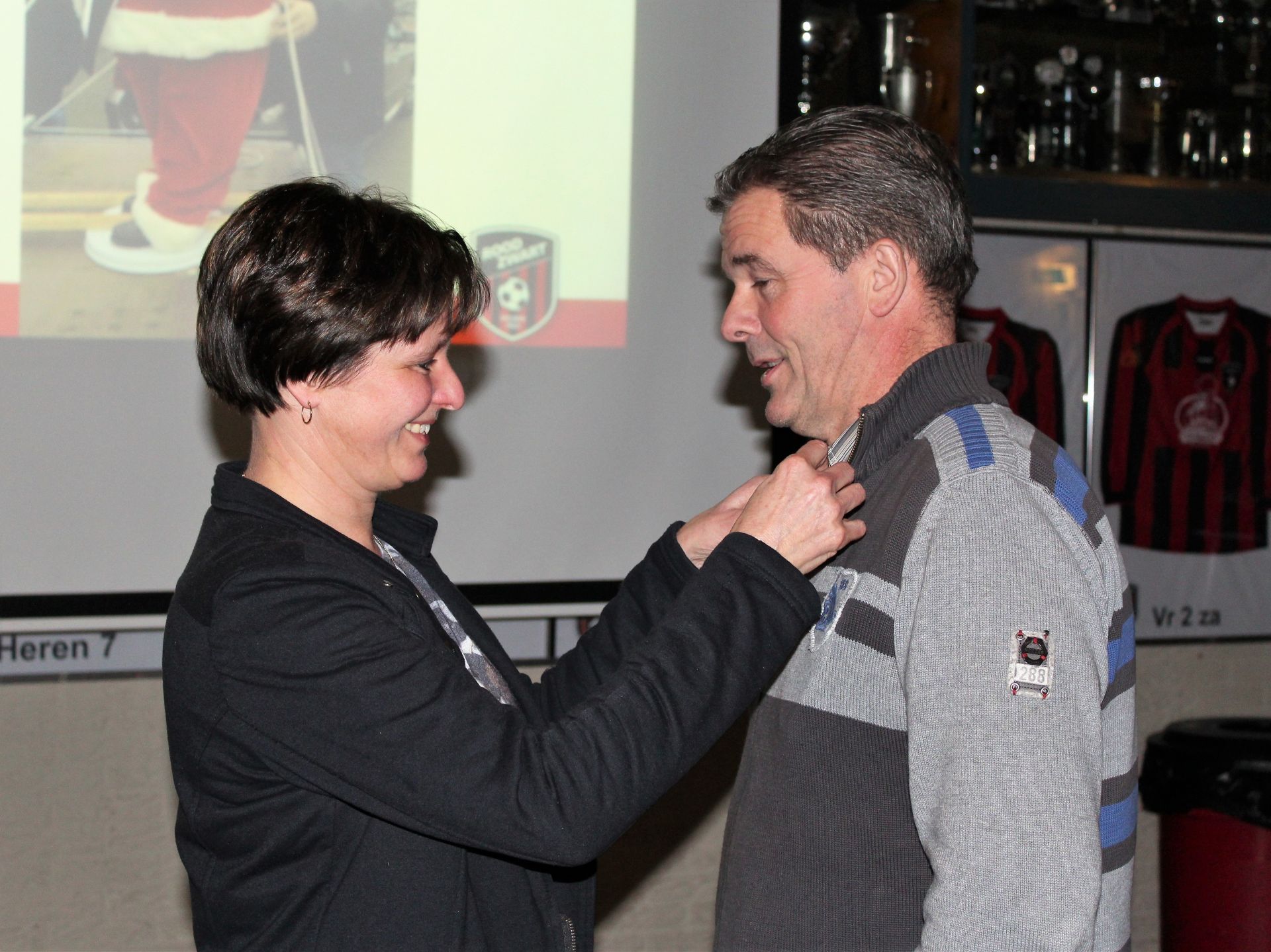 Rob Hudepohl benoemd tot lid van verdienste tijdens nieuwjaarsreceptie Rood Zwart