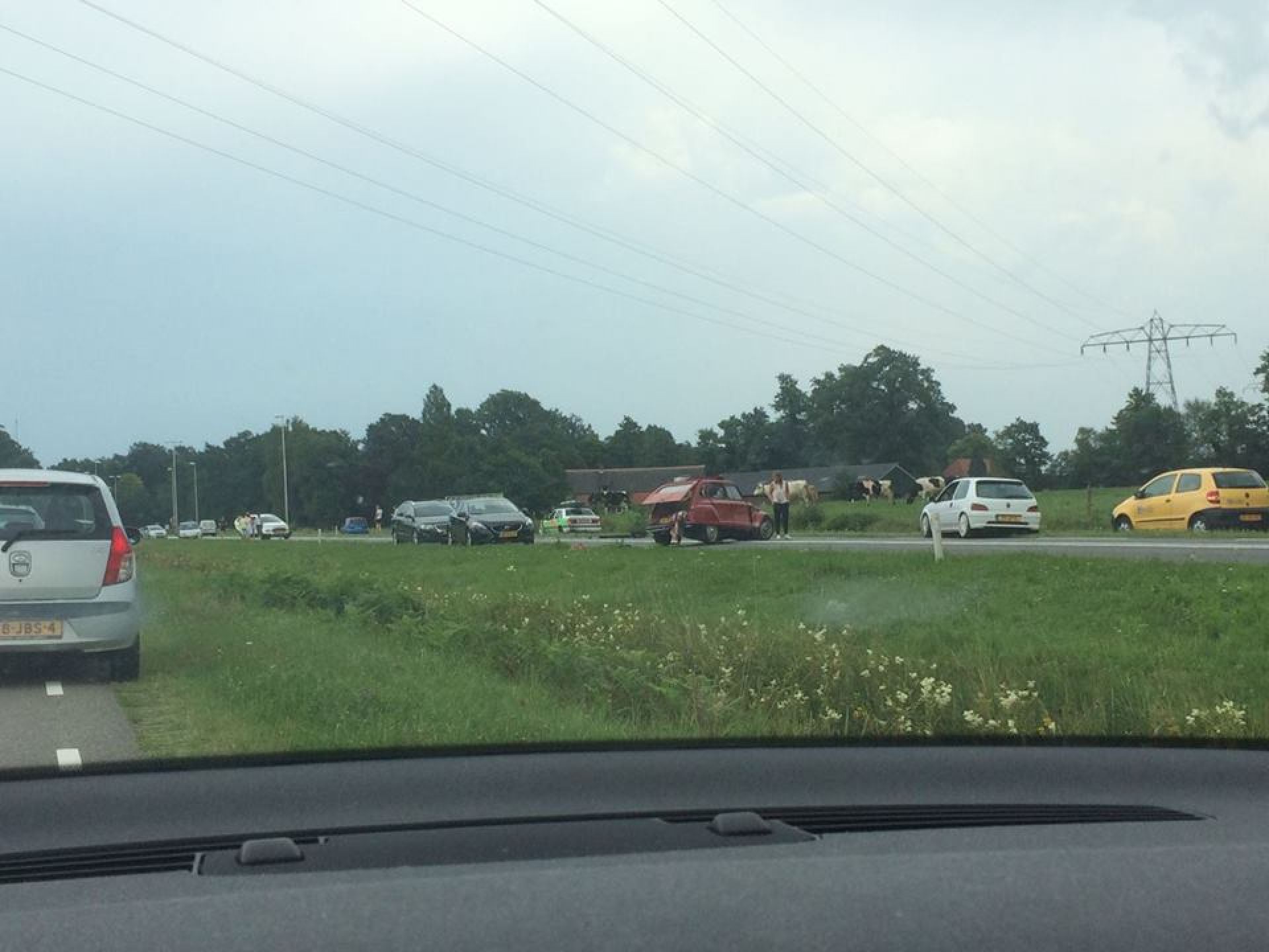 Meerdere auto&rsquo;s betrokken bij ongeval tussen Delden en Goor