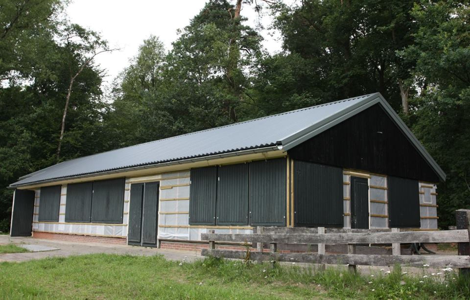 Renovatie clubgebouw IJsclub Delden op schema
