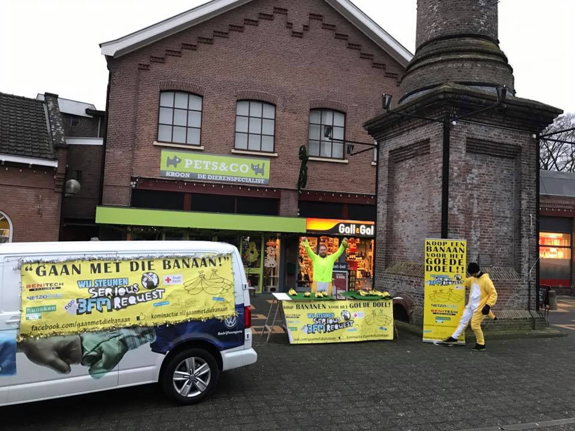 Enschedese bananen Serious Request in Delden