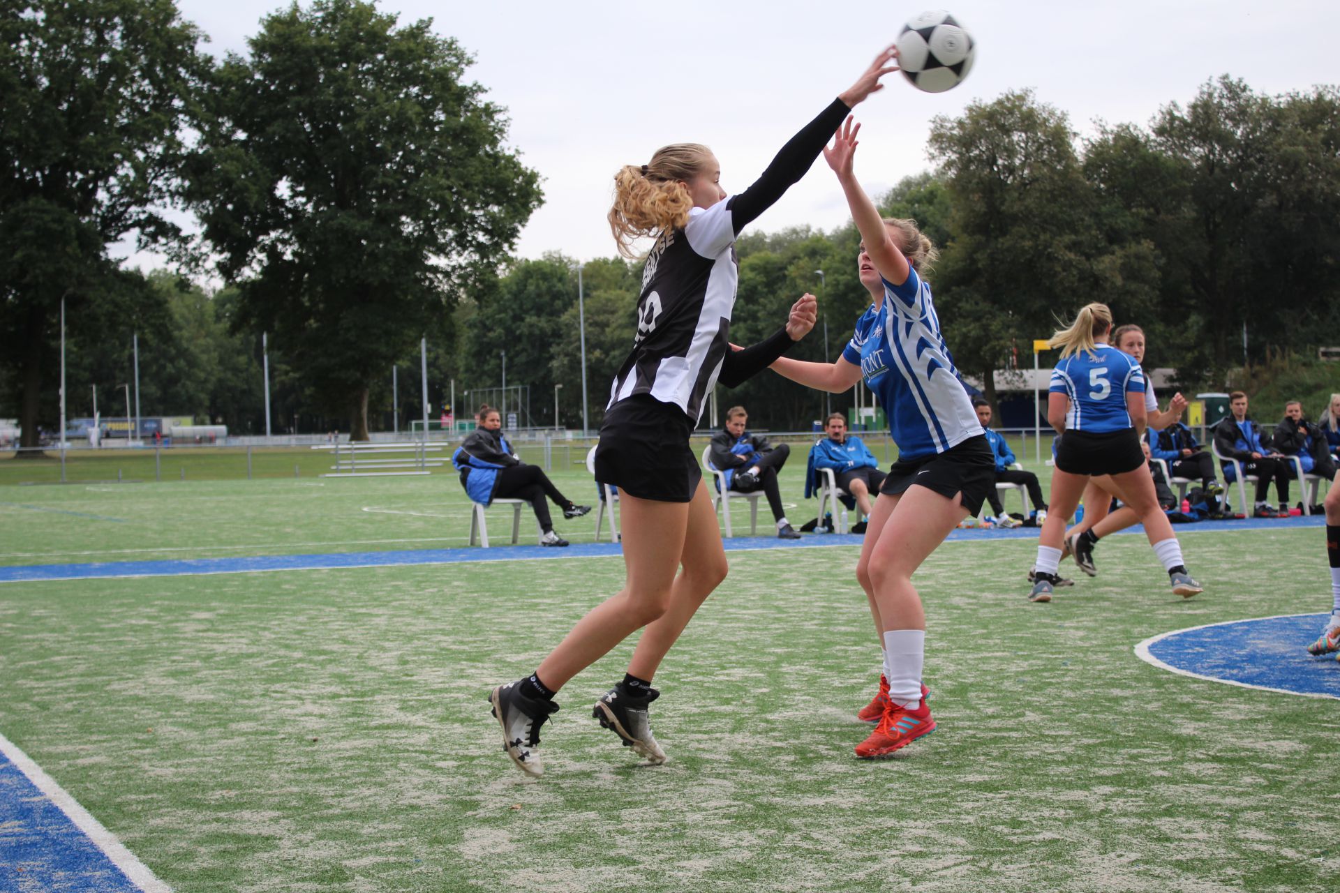 Zwart Wit proeft voor het eerst het zoet van de overwinning
