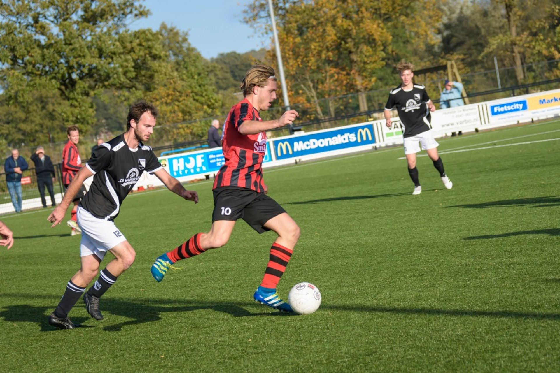 Update: Rood Zwart lijdt derde nederlaag op rij