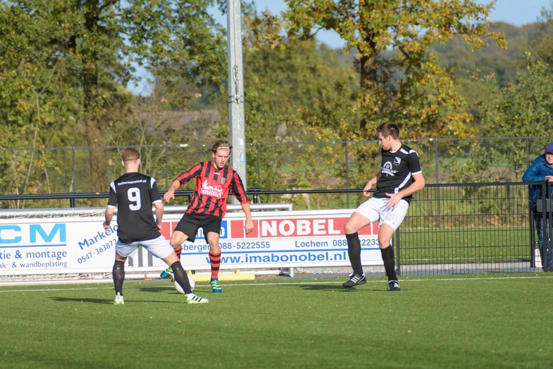 Update: Rood Zwart lijdt derde nederlaag op rij