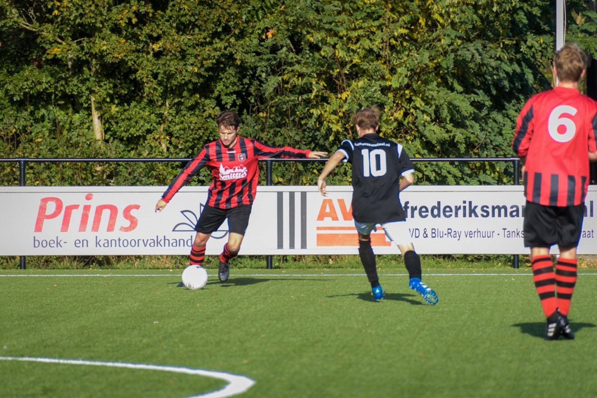 Update: Rood Zwart lijdt derde nederlaag op rij