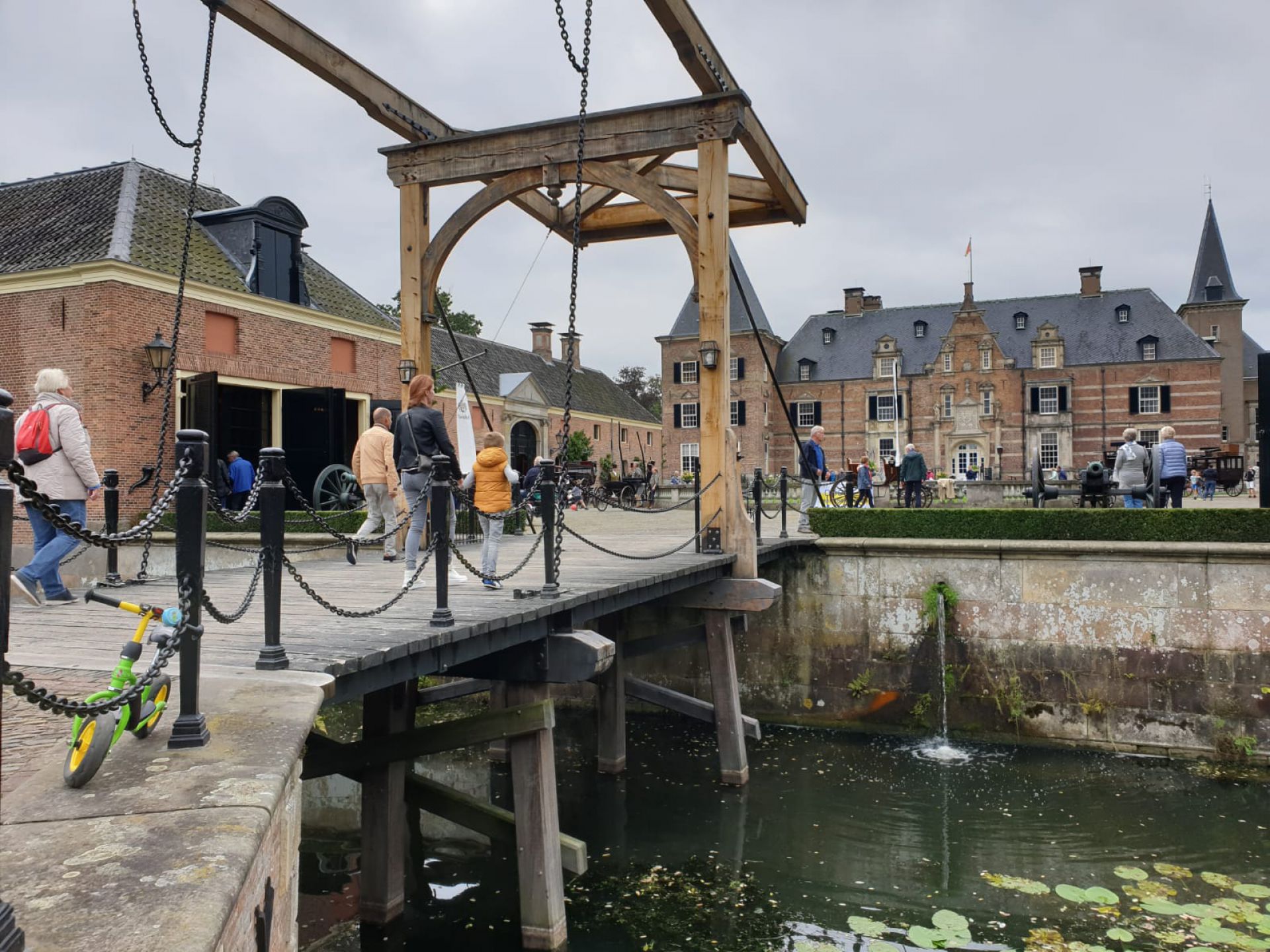 Open monumentendagen Delden ondanks corona druk bezocht 