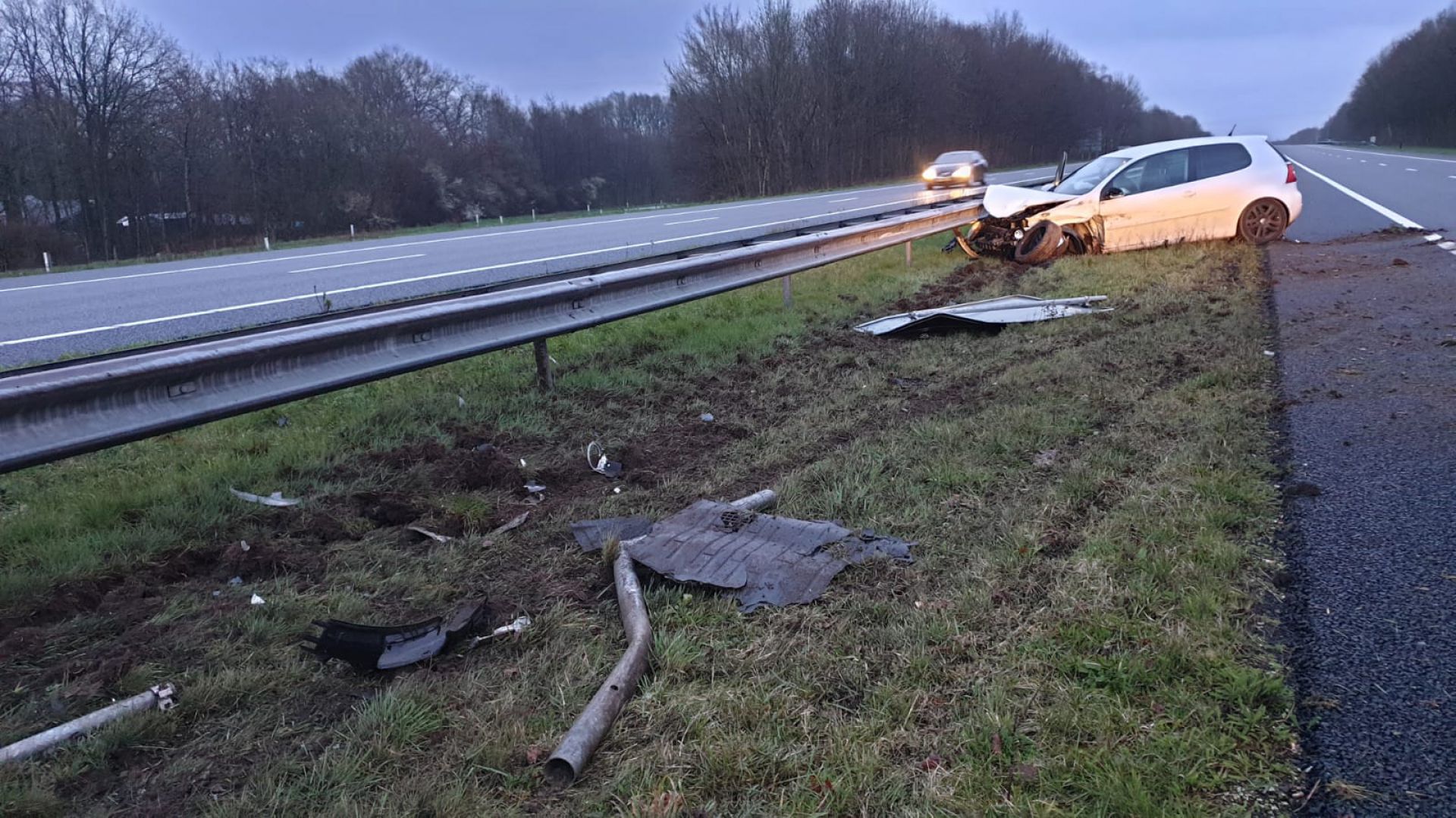 File door aanrijding op de A35 bij Delden