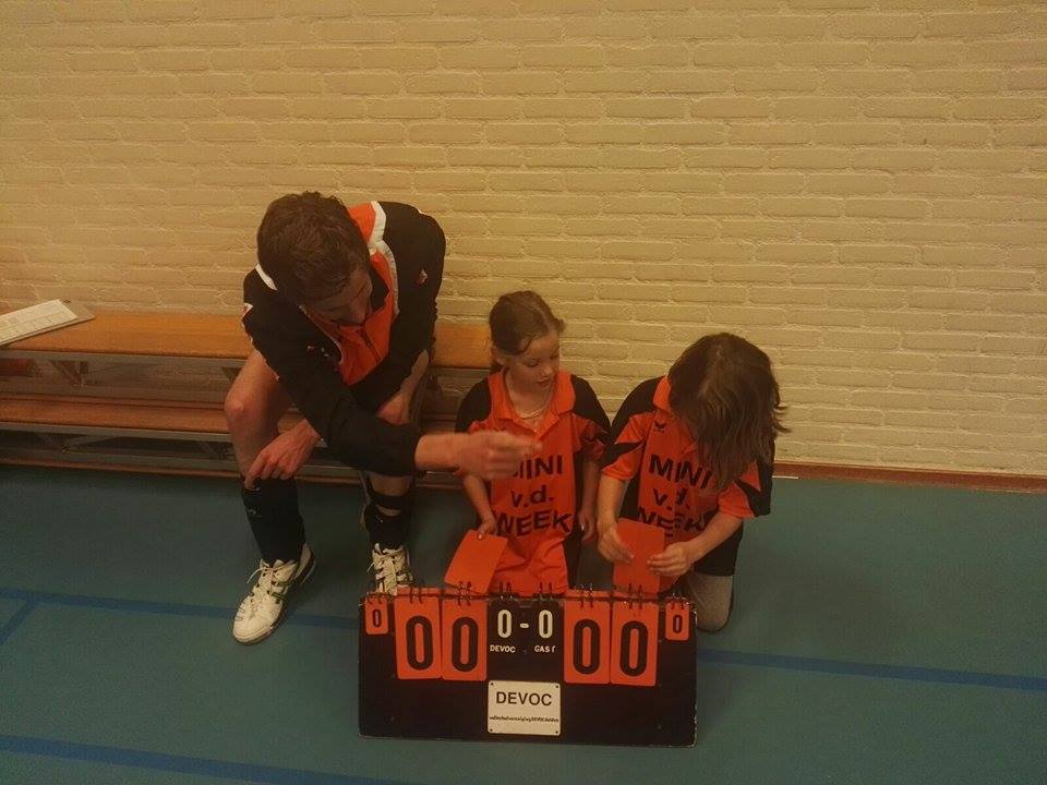 Heren Devoc sluiten seizoen af met zege op kampioen