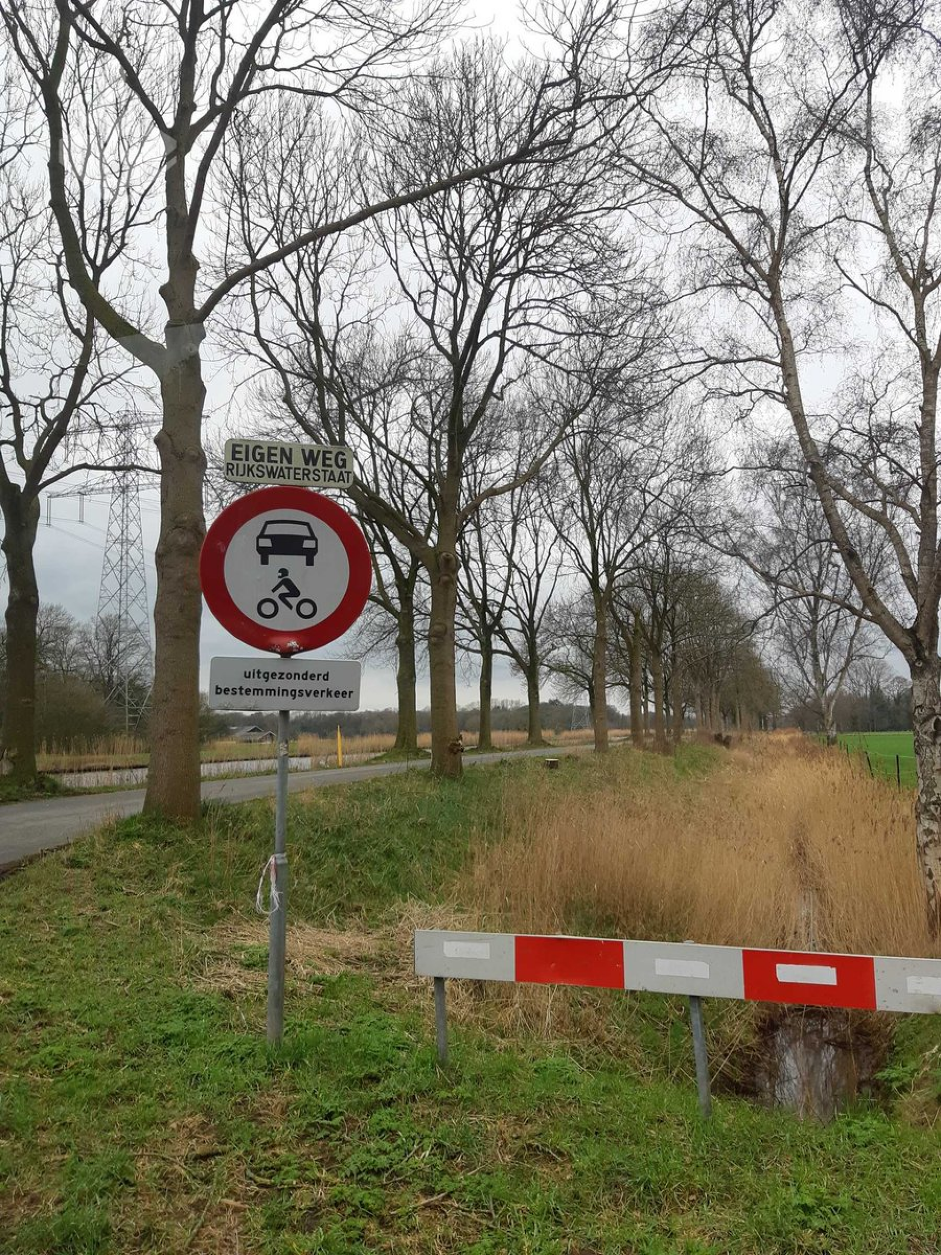 Bewoners Kanaaldijk Delden bezorgd: 'Speel niet voor eigen rechter'