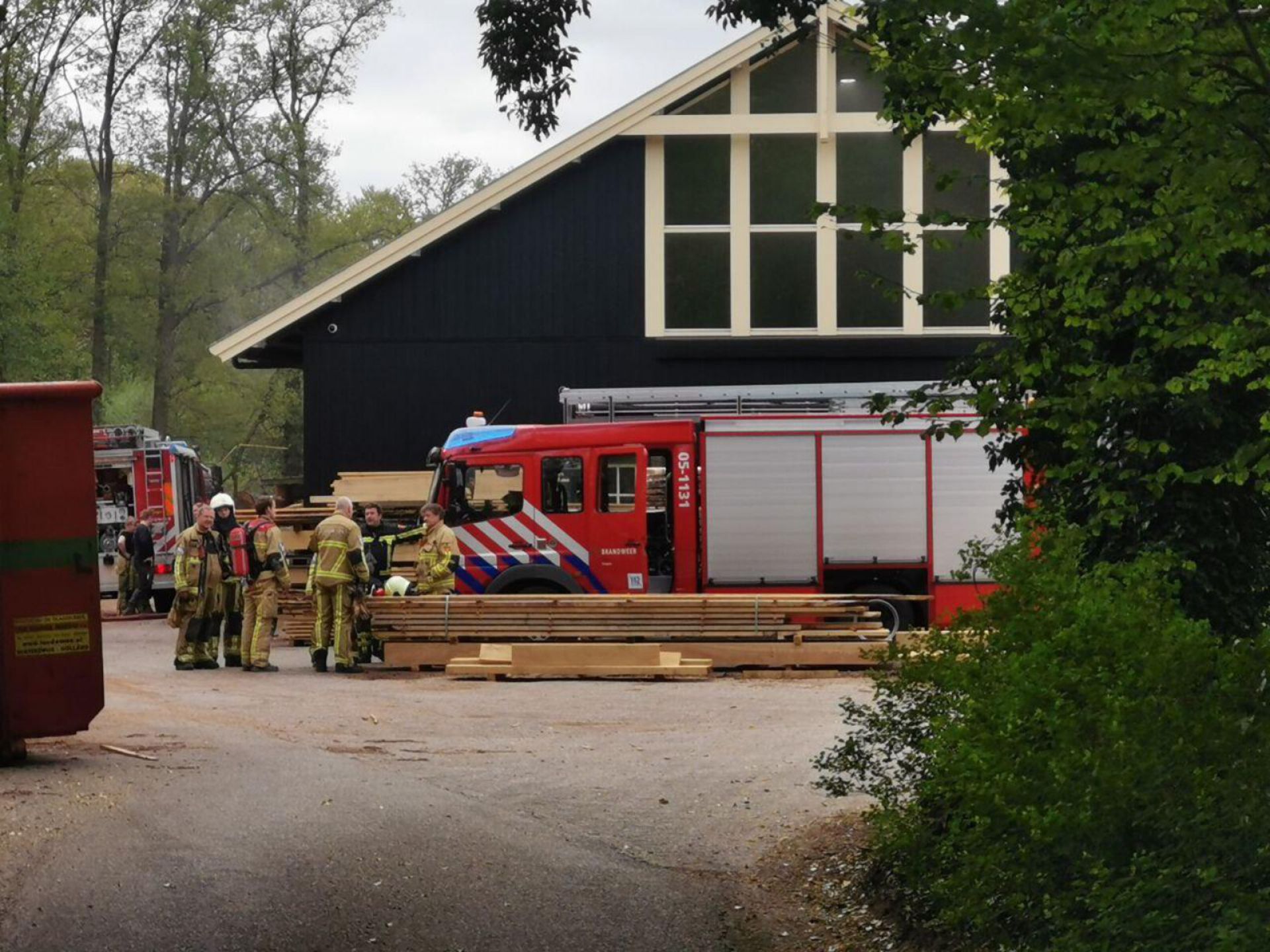 Brand bij houtzagerij Twickel
