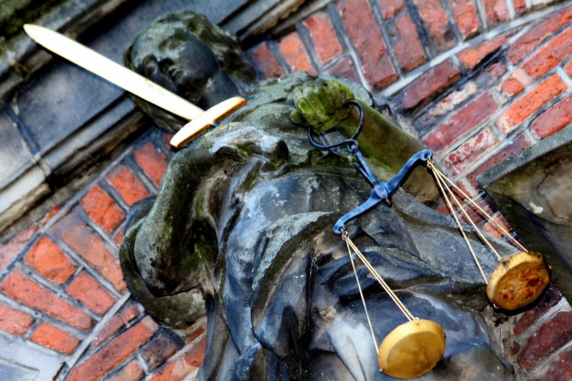 Rechtbank spreekt faillissement uit over Roescher Zonwering uit Delden