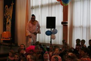 Bezoek basisscholen kindercarnaval