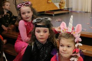 Bezoek basisscholen kindercarnaval
