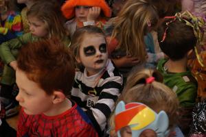 Bezoek basisscholen kindercarnaval