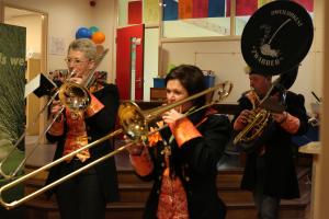 Bezoek basisscholen kindercarnaval