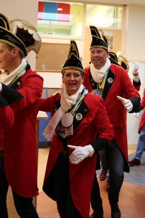 Bezoek basisscholen kindercarnaval