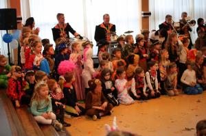 Bezoek basisscholen kindercarnaval