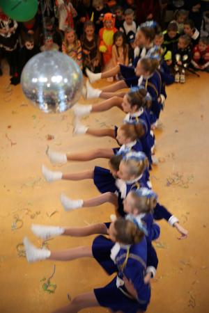 Bezoek basisscholen kindercarnaval