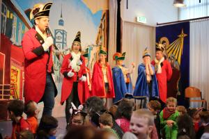 Bezoek basisscholen kindercarnaval