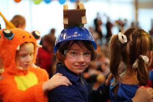 Bezoek basisscholen kindercarnaval
