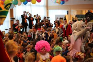 Bezoek basisscholen kindercarnaval