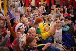 Bezoek basisscholen kindercarnaval