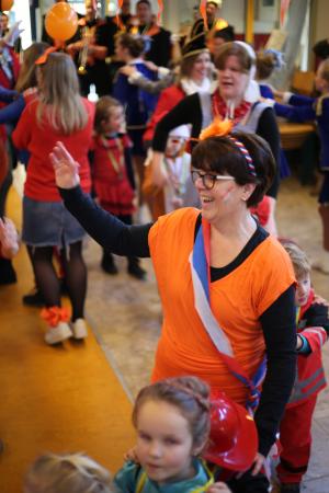 Bezoek basisscholen kindercarnaval