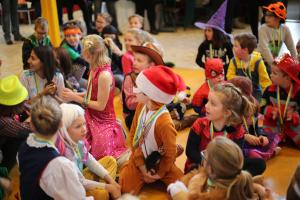 Bezoek basisscholen kindercarnaval