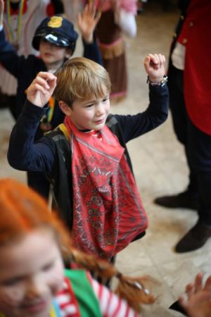 Bezoek basisscholen kindercarnaval