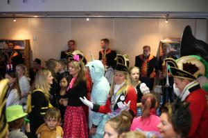 Bezoek basisscholen kindercarnaval