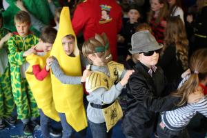 Bezoek basisscholen kindercarnaval
