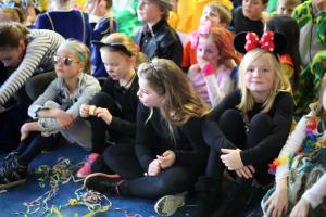 Bezoek basisscholen kindercarnaval
