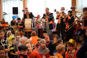 Bezoek basisscholen kindercarnaval