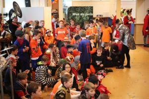 Bezoek basisscholen kindercarnaval