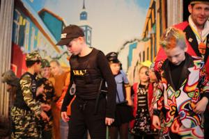 Bezoek basisscholen kindercarnaval