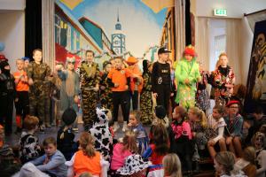 Bezoek basisscholen kindercarnaval