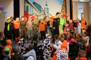 Bezoek basisscholen kindercarnaval
