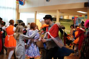 Bezoek basisscholen kindercarnaval