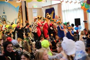 Bezoek basisscholen kindercarnaval