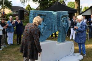 Onthulling kunstwerk Vos en Nijntje