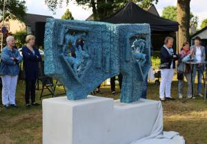 Onthulling kunstwerk Vos en Nijntje