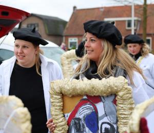 Optocht Kindercarnaval Delden 2