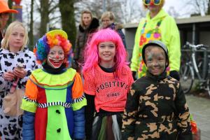 Optocht Kindercarnaval Delden 2