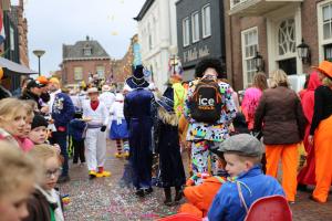 Optocht Kindercarnaval Delden 2