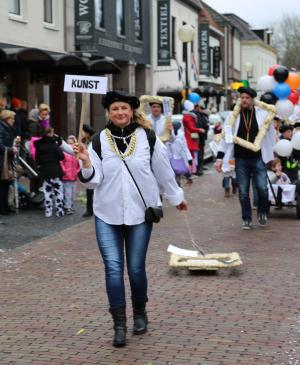 Optocht Kindercarnaval Delden 2