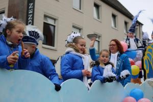 Optocht Kindercarnaval Delden 2