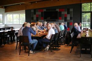 Opening Noaberhoes Rood Zwart