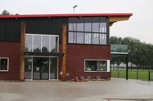 Opening Noaberhoes Rood Zwart